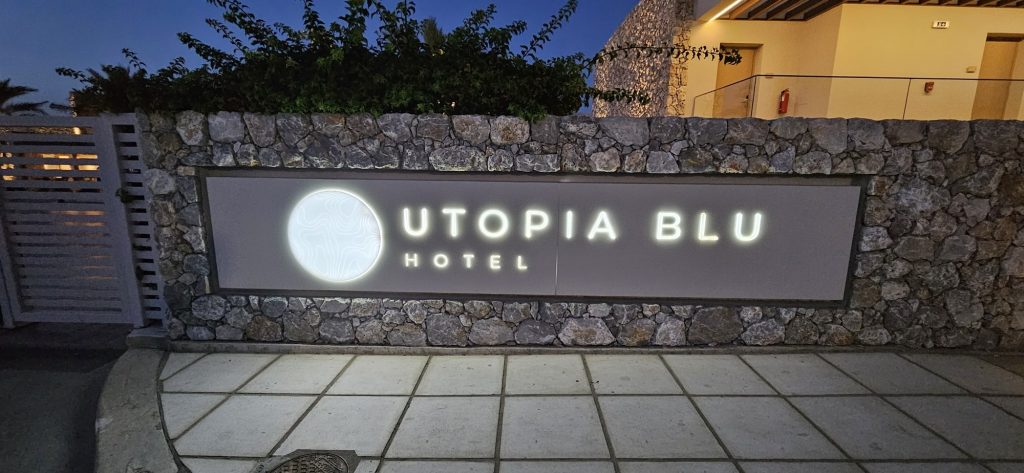 Utopia Blu Hotel Sign